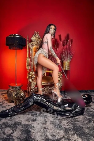 Lady Aaliyah Residenz Hekate — 15 / 19