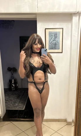 Naty monteiro — 7 / 9