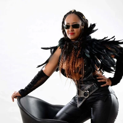 Jessi Domina Bis Zart, Escort, Offenbach