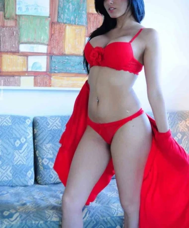 Anjali Khanna — 2 / 3