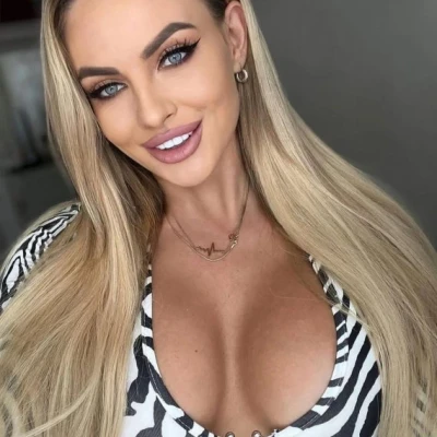 Sara, Escort, Trieste