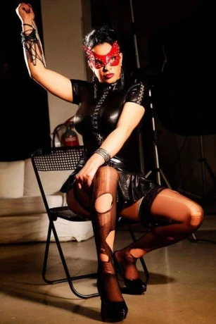 Ts India castelani 23x8 orig Pornostar — 1 / 14