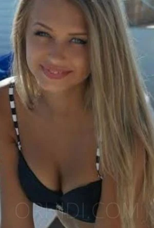 Alyoska, Escort, Istanbul