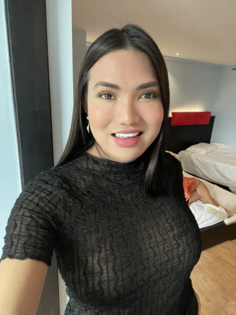 Top Brianna — 2 / 9