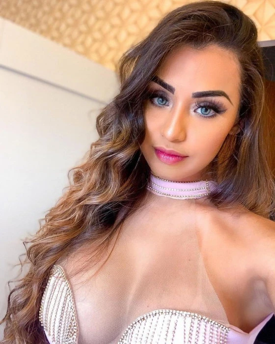 Bella Quest, Escort, Amman