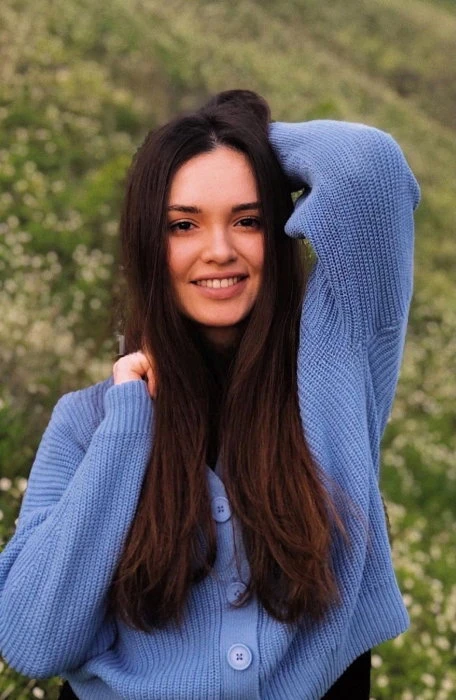 Kamilla — 3 / 6