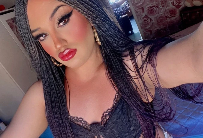 Trans Gloria — 3 / 9