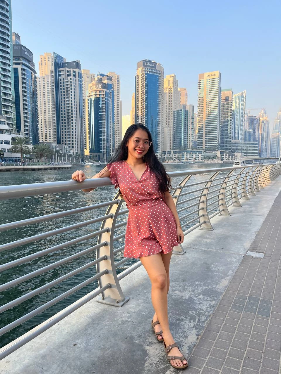 Christy — 4 / 6