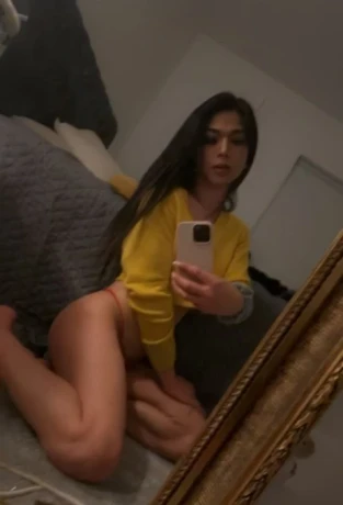 Ladyboy-kate — 3 / 25