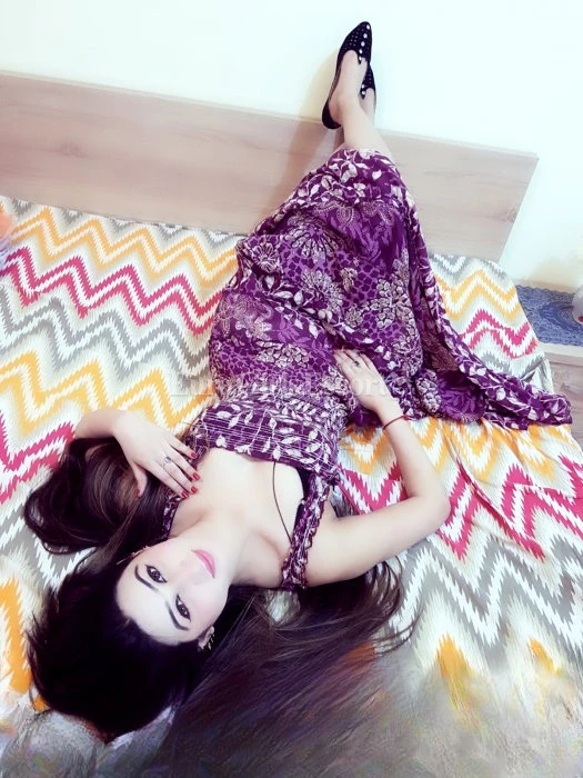 Maha Chopra, Escort, Dubai