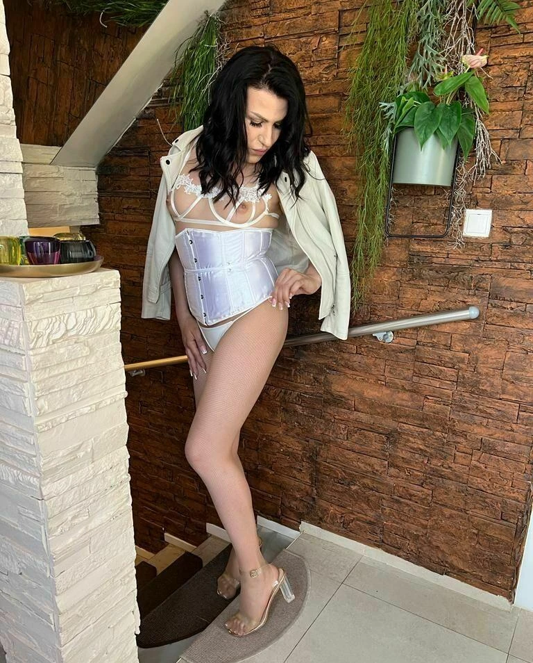 Ts Mona, Escort, Vienna