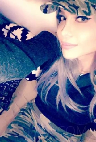 Arabic Shemale Nado — 5 / 12