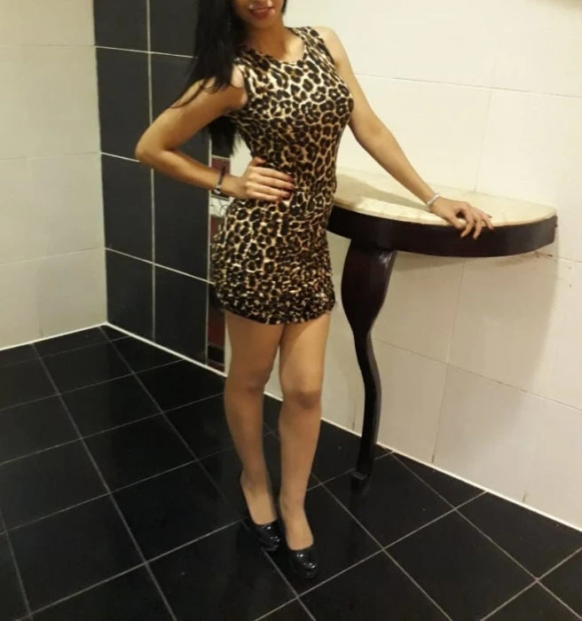 Yara, Escort, Cairo