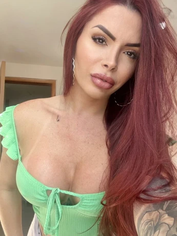 Arielle Garcez — 9 / 12