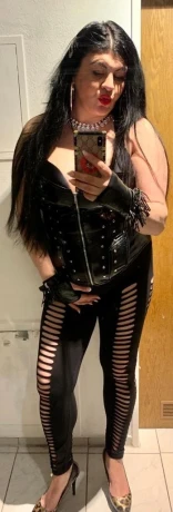 Lady Isabell — 8 / 10