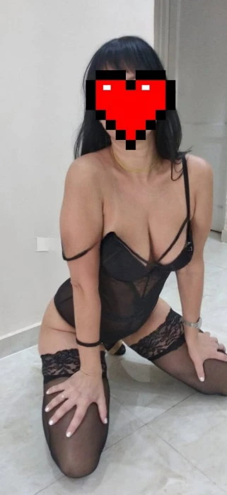 Zarina, Escort, Cairo