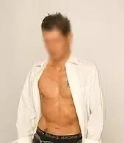 Gigolo David Escort Voor Dames En Koppels — 2 / 23