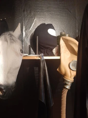 Kerstin 07 — 4 / 11