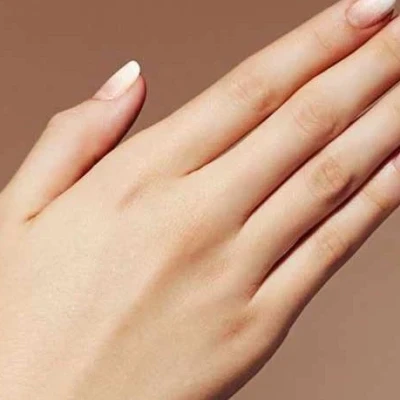 Such Girl Oder Frau Mit Solchen Schoenen Haenden Fuer Mehrmalige Treffs, Escort, Basel