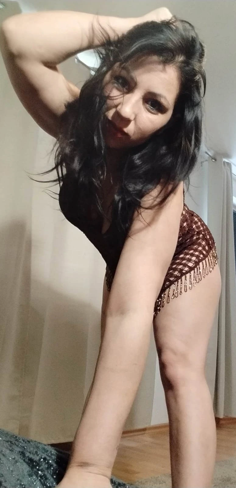 Laura 38 — 2 / 5