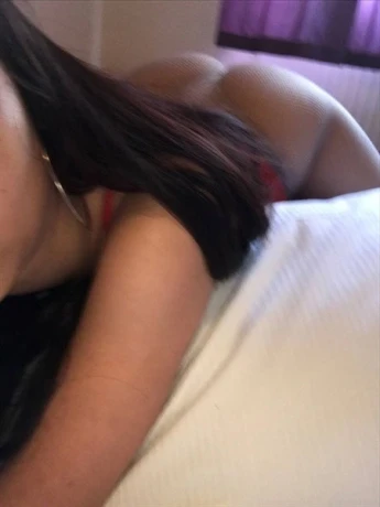 Vanessa136 — 2 / 12