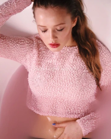 Nelly Dream — 2 / 5