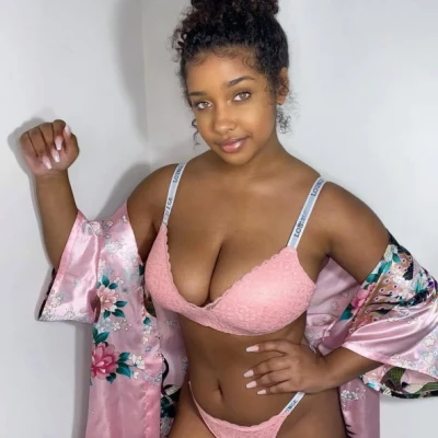 Vera, Escort, Muscat