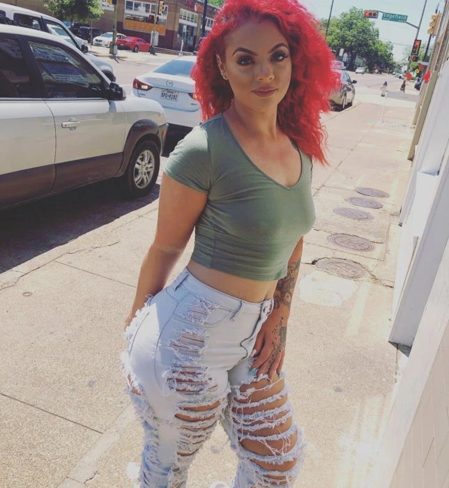 Fineass — 2 / 4
