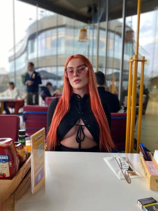 Defne — 4 / 7