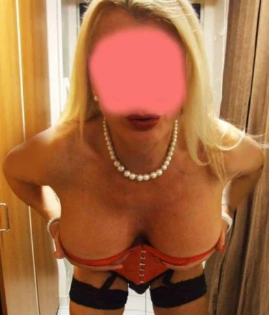 Perverse Ts Cochonne Prive Active Passive Discrection — 2 / 5