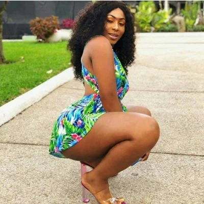 Amey, Escort, Ahmadi