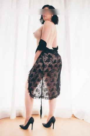 Gloria Massage — 9 / 12