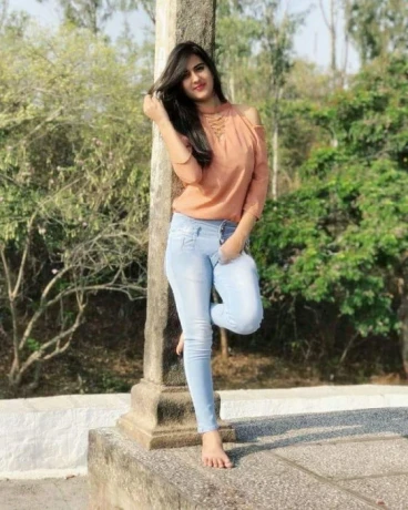 Mona Gupta — 2 / 3