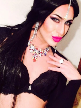 Soraya Ladyboy — 3 / 6