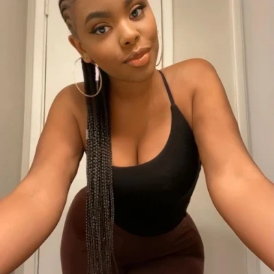 Lovet, Escort, Sarba