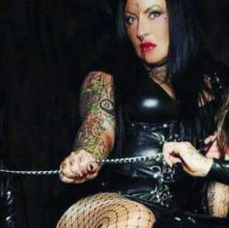 Domina Lady Miriam Kein Gv — 3 / 11