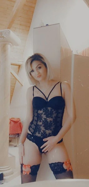 Rina — 3 / 4