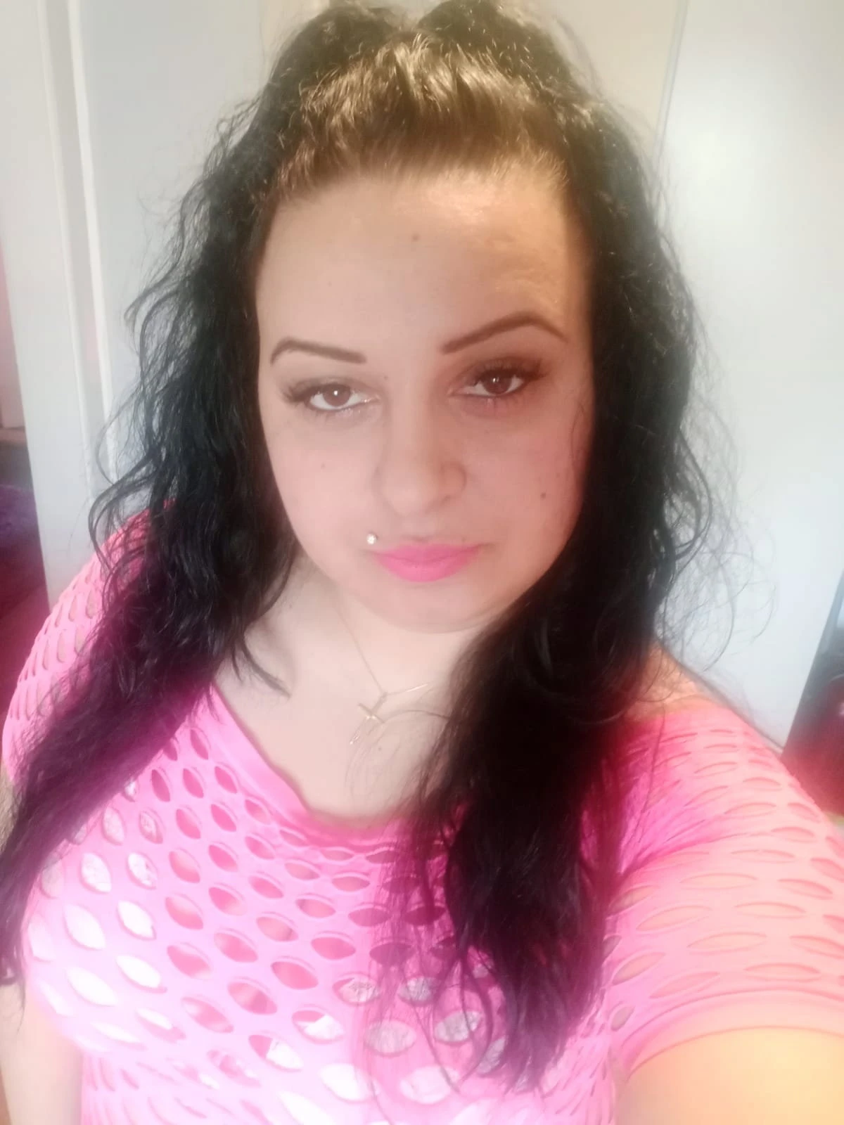 Anita690 — 2 / 6