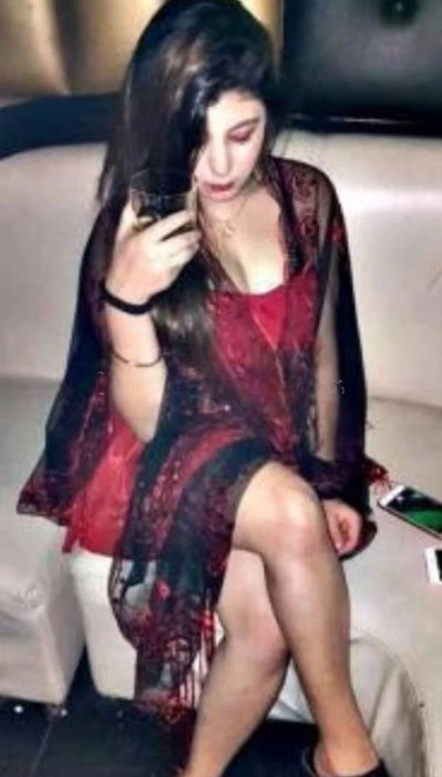 Pari Singh, Escort, Manama