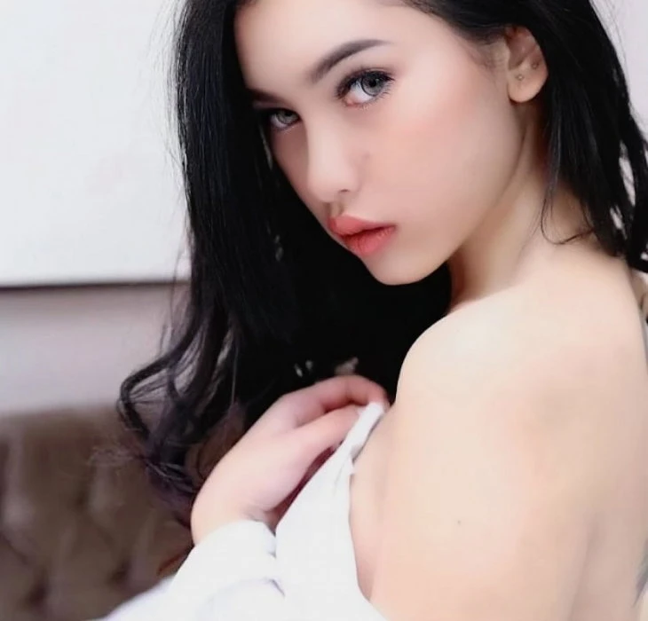 Vanesa — 7 / 8