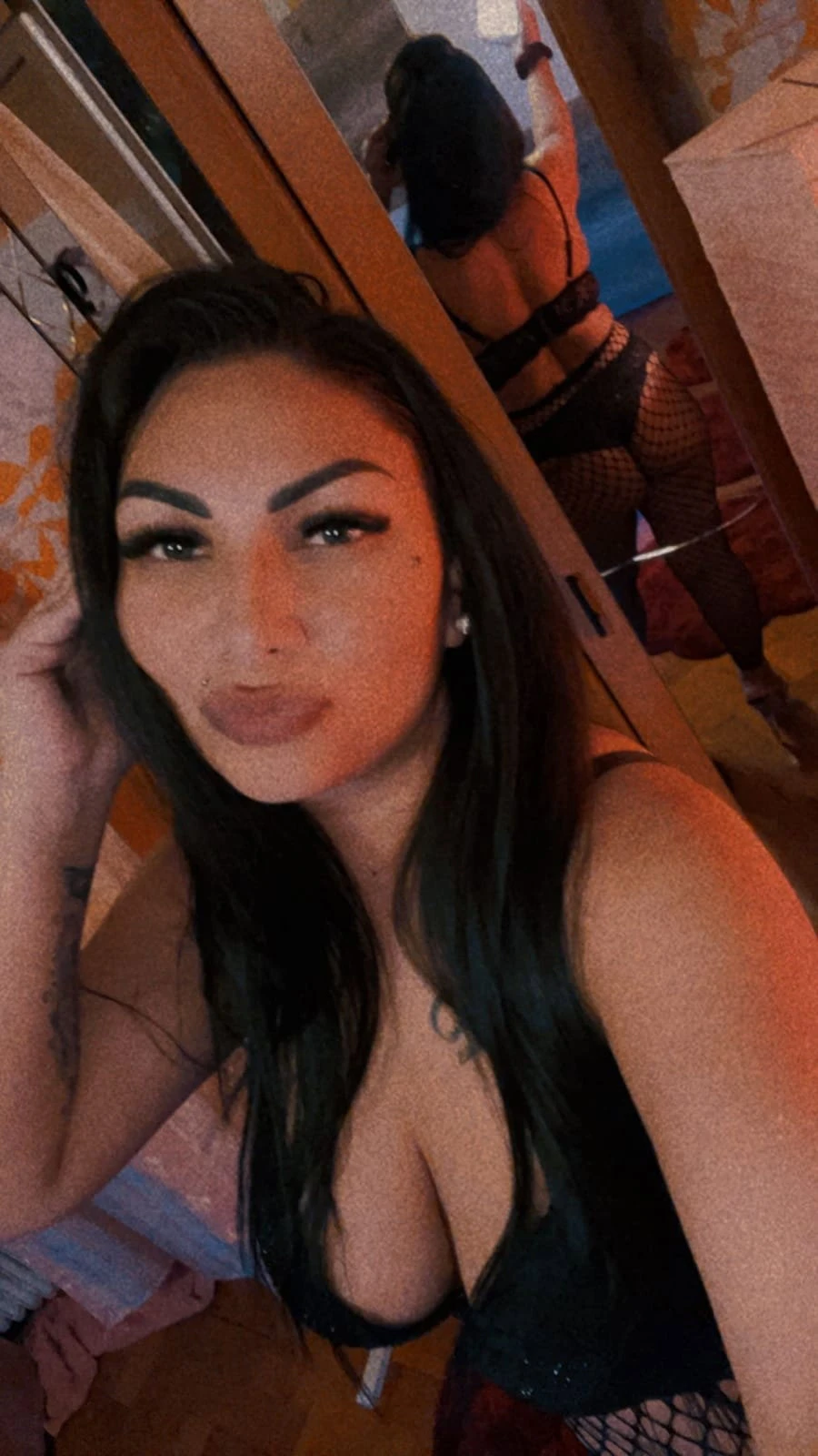 Naomi72 — 2 / 6