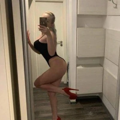 Leyla, Escort, Tilburg