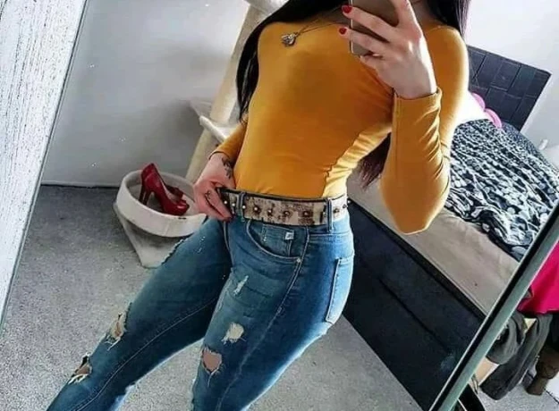 Mira Squirting Nicht Warte Auf Morgen Bitte Spetzial Orgasmus Komm Ich Zeige — 1 / 2