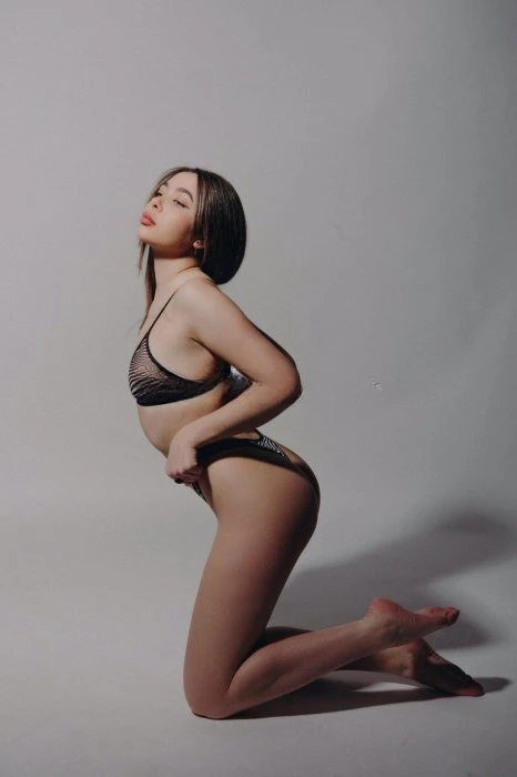 Eva — 3 / 13