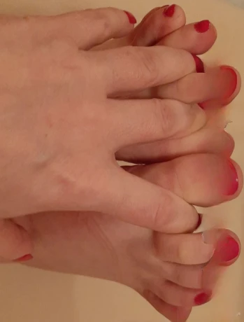 Hot Milf Wollishofen — 1 / 4