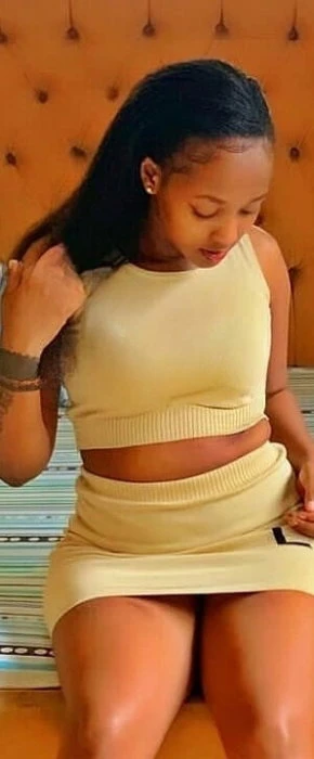 Queen, Escort, Doha