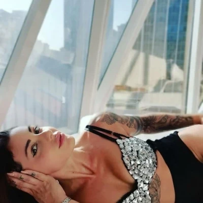 Nina, Escort, Bexley