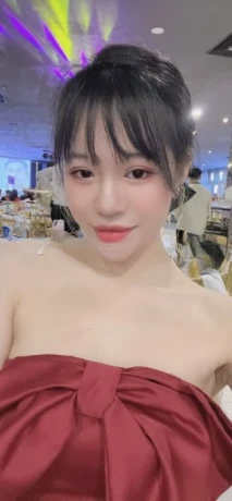 Yueyue — 2 / 5
