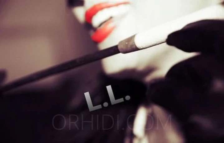 Bizarrlady Luana — 2 / 14