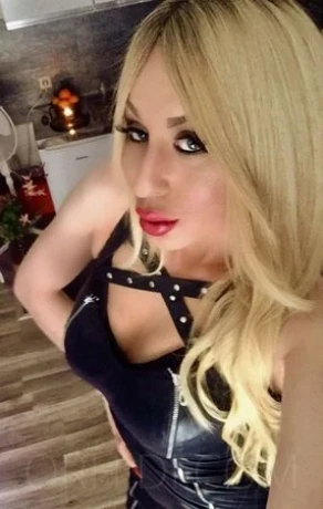 Ts Lady Estelle- für Kenner&Genießer-Erotik-Bizzar — 19 / 23